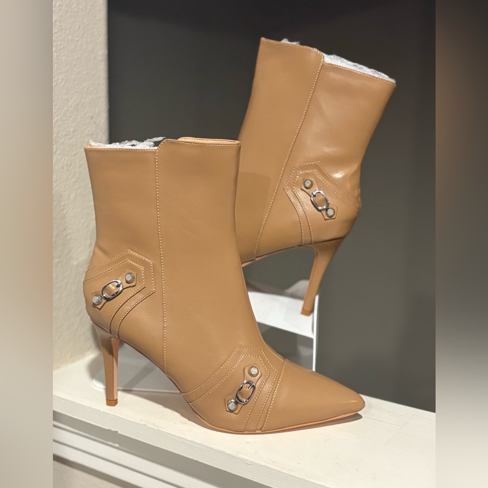 Coutgo Womens Sz 10 Khaki High Heel Ankle Boots Worn Two Times - Picture 1 of 10